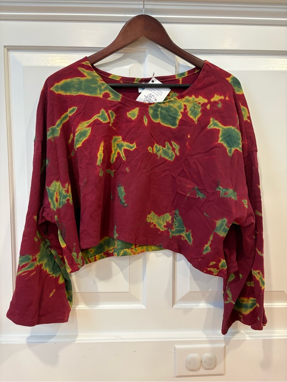 Handmade & Hand-dyed Tie-Dye Cropped Long Sleeve Top - Burgundy & Green